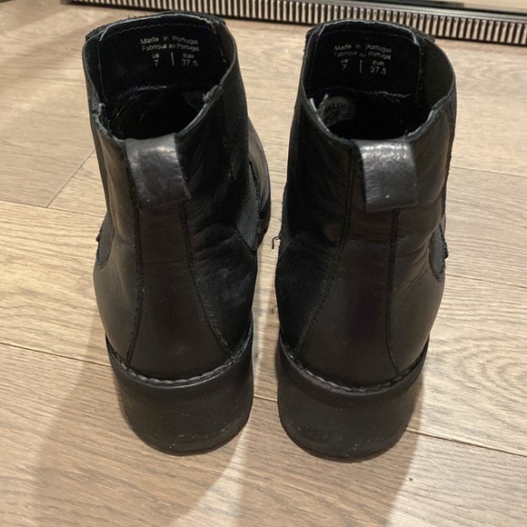 Little Burgundy Black Winter Booties - Picture 5 of 8